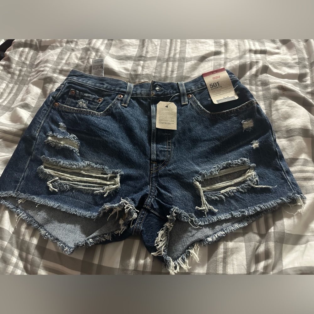 Levi’s shorts